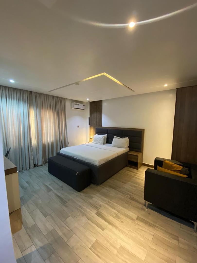 Centurion Aparthotel อาบูจา ภายนอก รูปภาพ